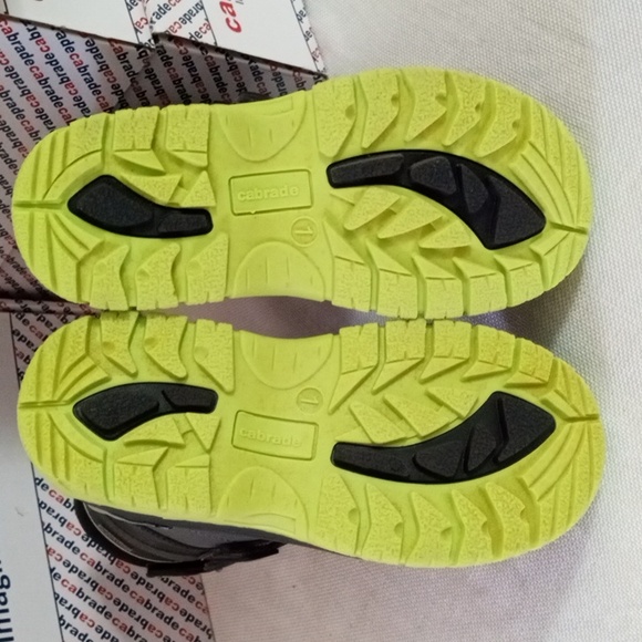 CABRADE Kinglet Boys,Black, Charcoal and Lime Kids Winter Boots - Picture 9 of 9